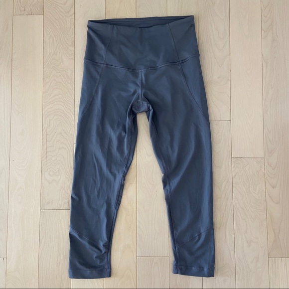 Active Life Capri Tights - Picture 1 of 4